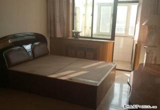 (单间出租)抢租、中央大道附近1室1厅、家俱、包暖600 - 包头28生活网 bt.28life.com