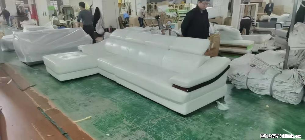 【大厂仿真皮沙发】实木框架,高回弹海绵45密度。全新包装,质量非常好,3.6米右贵妃 - 各类家具 - 居家生活 - 包头分类信息 - 包头28生活网 bt.28life.com